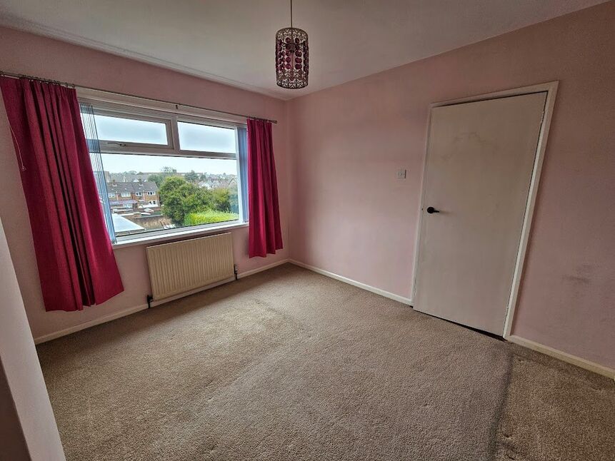 3 bedroom Semi Detached House for sale, Silverstream Avenue, Bangor