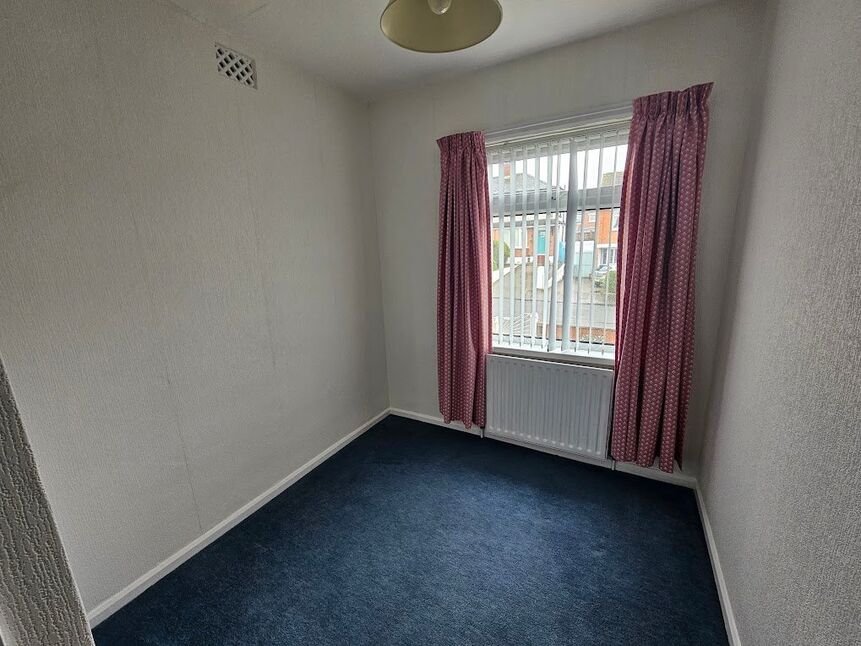 3 bedroom Semi Detached House for sale, Silverstream Avenue, Bangor