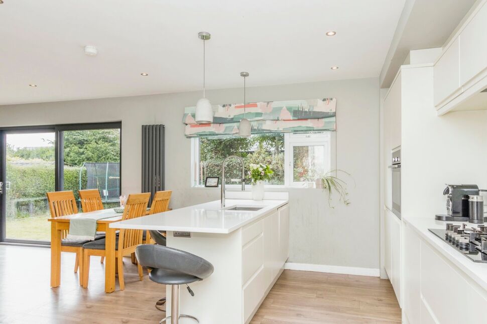 4 bedroom Detached House for sale, Godfrey Avenue, Bangor, BT20 £399,950