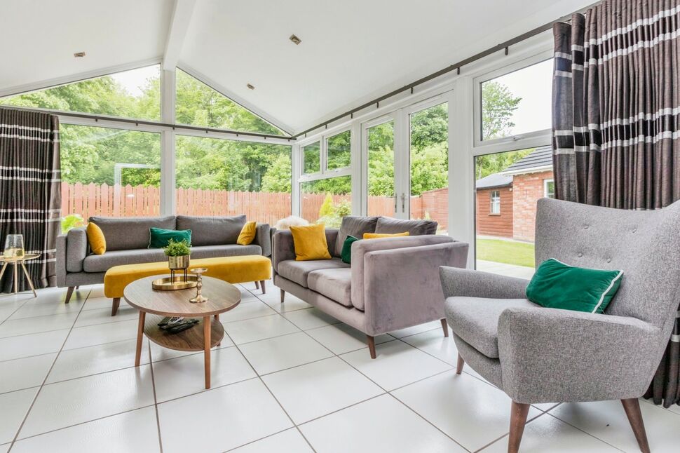 6 bedroom Detached House for sale, Beechfield Crescent, Bangor, BT19