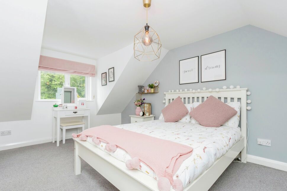 6 bedroom Detached House for sale, Beechfield Crescent, Bangor, BT19