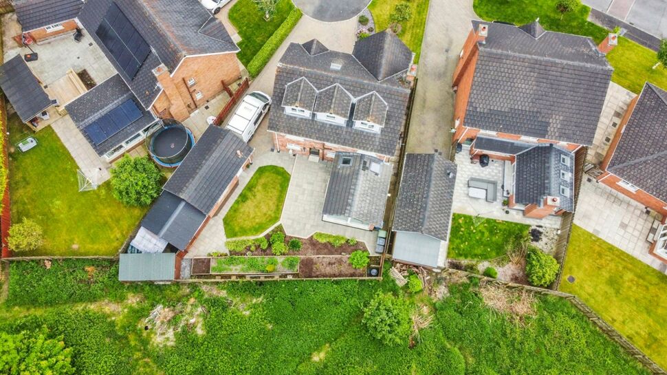 6 bedroom Detached House for sale, Beechfield Crescent, Bangor, BT19