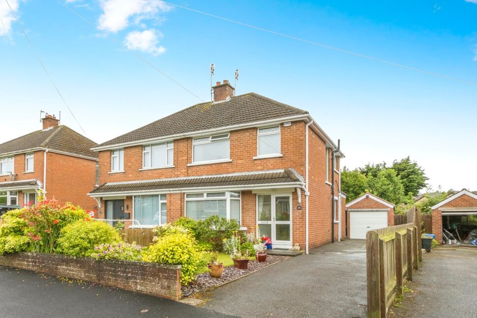 3 bedroom Semi Detached House for sale, Rutherglen Gardens, Bangor