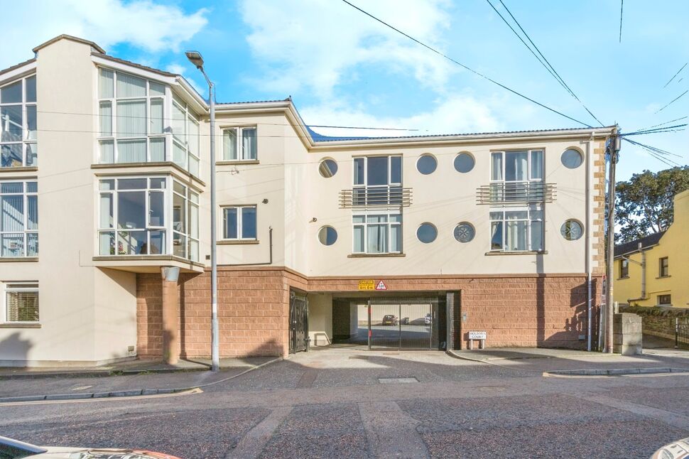 Main image of 2 bedroom  Flat for sale, Holborn Court, Bangor, County Down, BT20