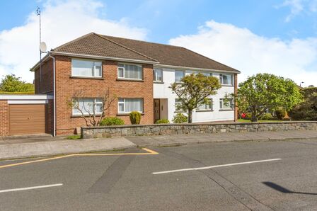 2 bedroom  Flat for sale