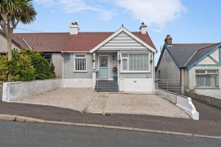 2 bedroom Semi Detached Bungalow for sale