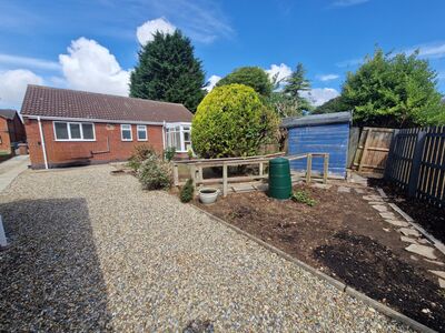 Wharfedale Drive, 2 bedroom Detached Bungalow for sale, £250,000