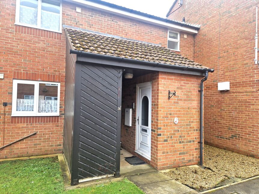 Main image of 2 bedroom Flat for sale, Burlington Gardens, Bridlington, East Yorkshire, YO16