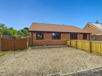 2 bedroom Semi Detached Bungalow for sale