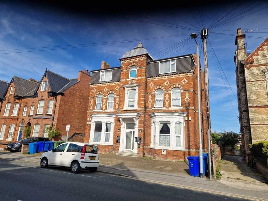 Main image of 1 bedroom  Flat for sale, Wellington Road, Bridlington, East Yorkshire, YO15