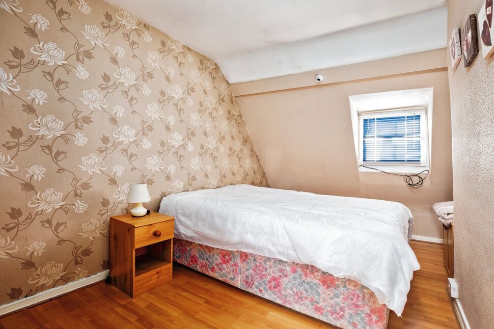 3 bedroom Mid Terrace Property for sale, High Street, Bridlington, YO16