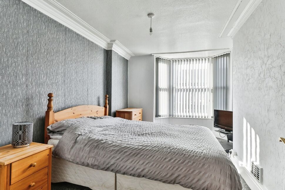 3 bedroom Mid Terrace Property for sale, High Street, Bridlington, YO16 £175,000