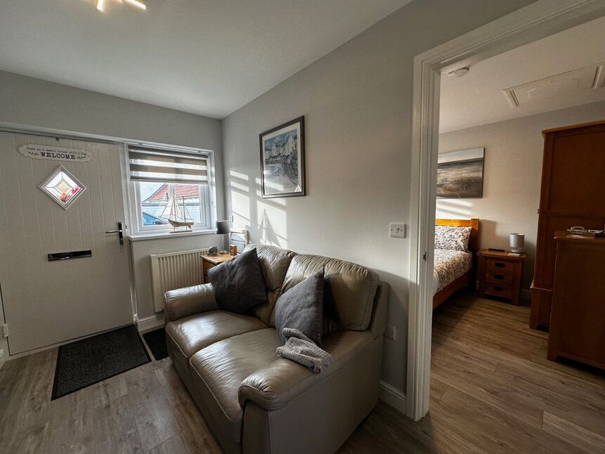 1 bedroom Mid Terrace Property for sale, Sands Lane, Barmston, YO25 £