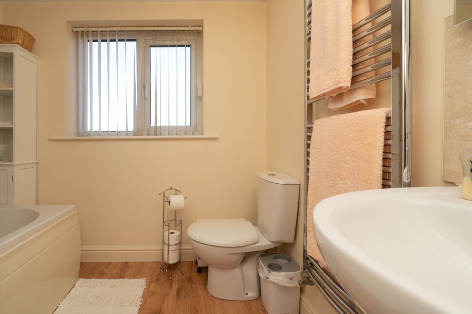 3 bedroom Detached Bungalow for sale, Bempton Lane, Bridlington, YO16