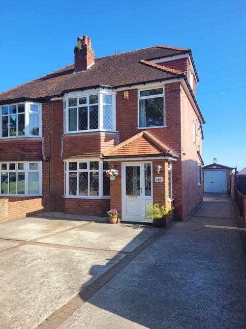Main image of 4 bedroom Semi Detached House for sale, Sewerby Road, Bridlington, East Yorkshire, YO16