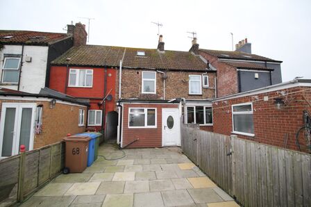 North Street, 1 bedroom Mid Terrace House for sale, £110,000