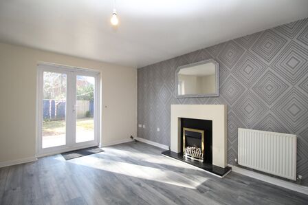 2 bedroom End Terrace House for sale
