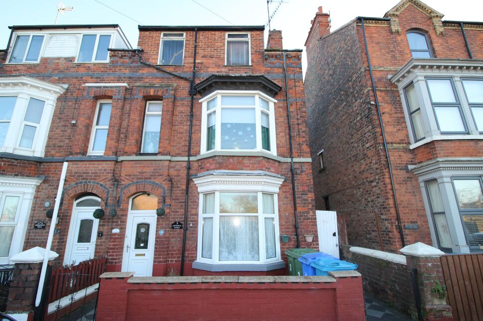 Main image of 1 bedroom Flat for sale, Springfield Avenue, Bridlington, East Yorkshire, YO15
