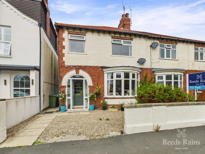 Main image of 3 bedroom Semi Detached House for sale, Eighth Avenue, Bridlington, YO15