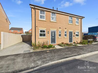 Towse Pasture, 3 bedroom Semi Detached House for sale, £215,000