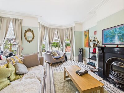 2 bedroom  Flat for sale