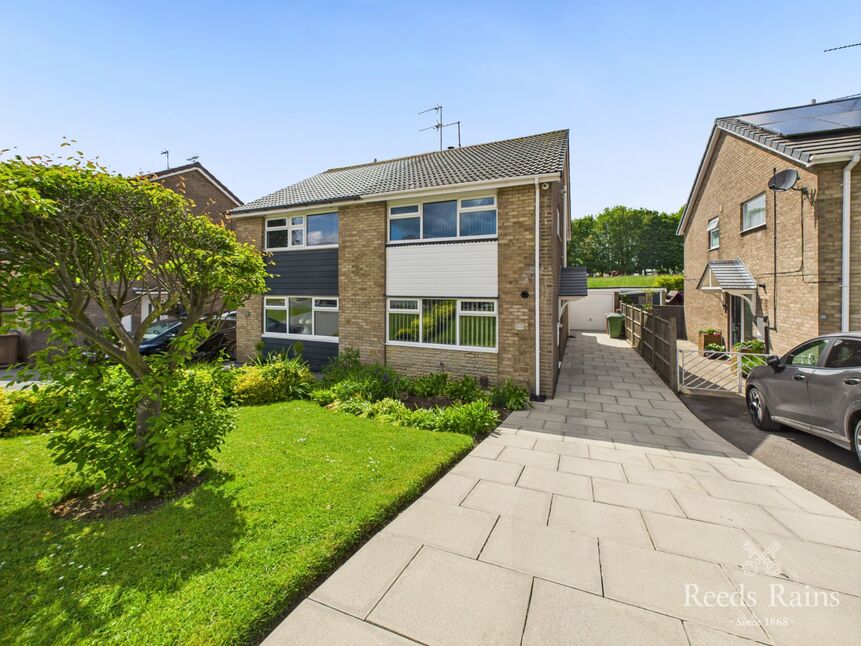 Main image of 2 bedroom Semi Detached House for sale, Trentham Drive, Bridlington, East Riding of Yorkshi, YO16
