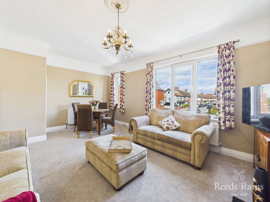 2 bedroom  Flat for sale