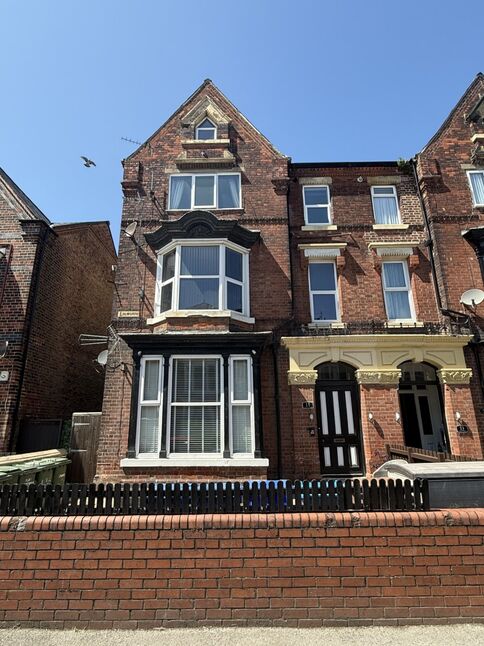 2 bedroom  Flat for sale