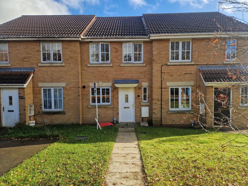 2 bedroom Mid Terrace House for sale