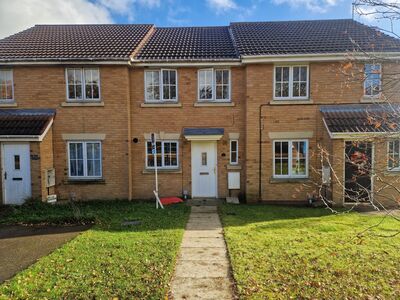 2 bedroom Mid Terrace House for sale