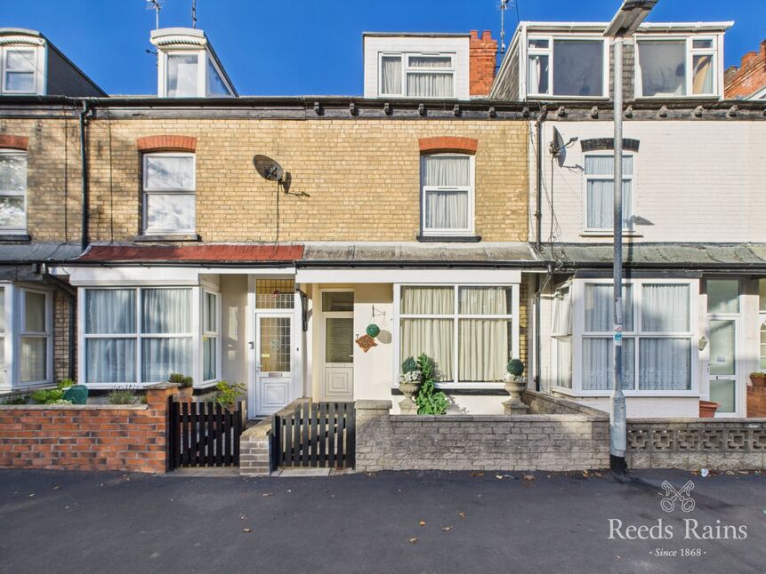 Main image of 4 bedroom Mid Terrace House for sale, Travis Street, Bridlington, East Yorkshire, YO15