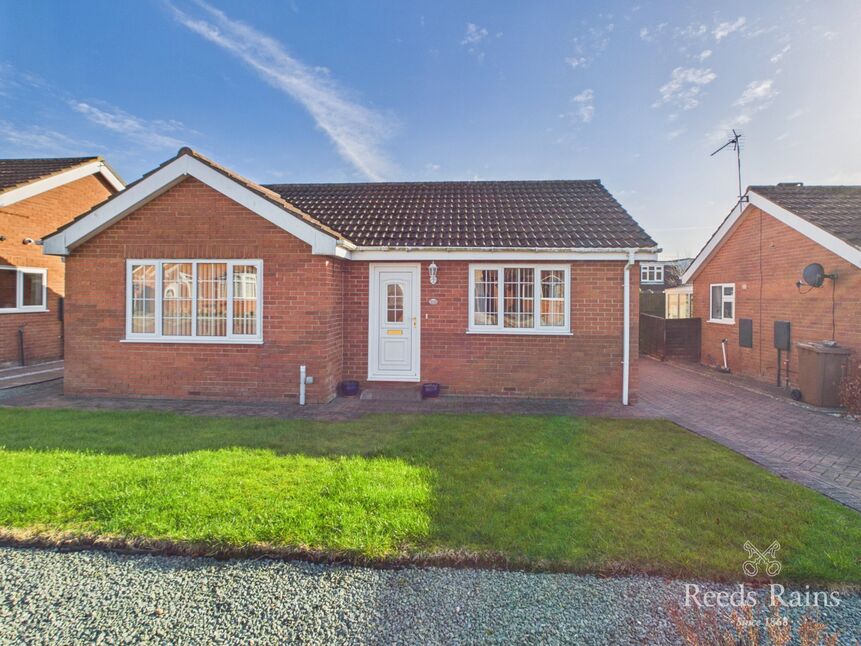 Main image of 2 bedroom Detached Bungalow for sale, Mill Gate, Bridlington, East Yorkshire, YO16