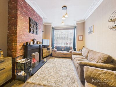 St. Johns Street, 4 bedroom Mid Terrace House for sale, &pound;195,000