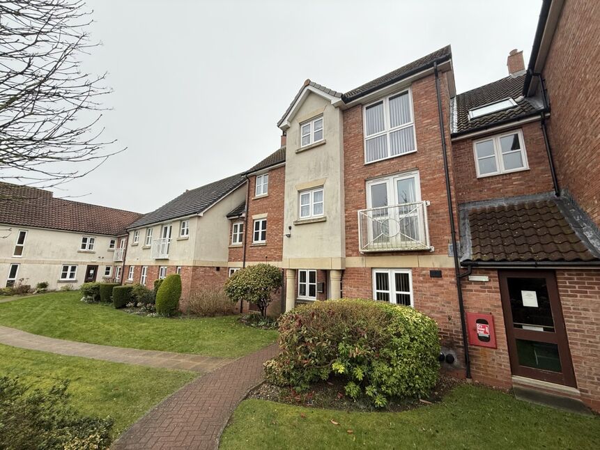 Main image of 2 bedroom Flat for sale, Gordon Road, Bridlington, East Yorkshire, YO16