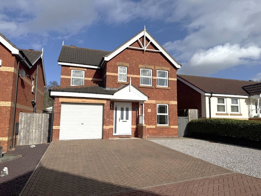 Main image of 4 bedroom Detached House for sale, Cadman Road, Bridlington, East Yorkshire, YO16