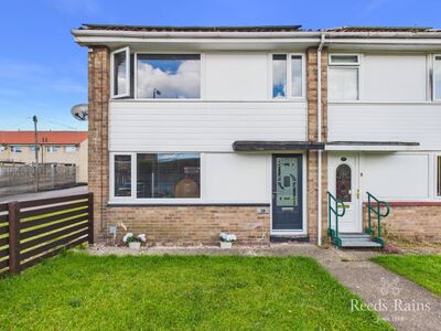 3 bedroom End Terrace House for sale