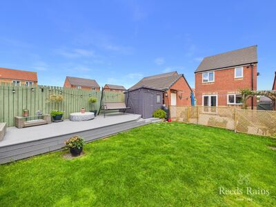 3 bedroom Detached House for sale