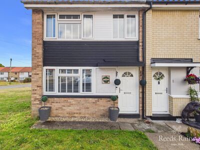 3 bedroom End Terrace House for sale