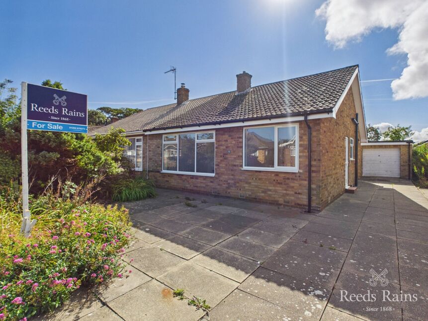Main image of 2 bedroom Semi Detached Bungalow for sale, Wheatley Drive, Bridlington, East Yorkshire, YO16