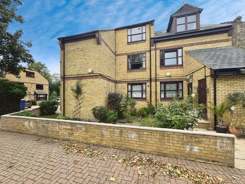 Main image of 1 bedroom  Flat to rent, Ivy Road, London, SE4
