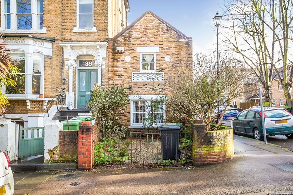 Main image of 1 bedroom House to rent, Tressillian Road, London, SE4
