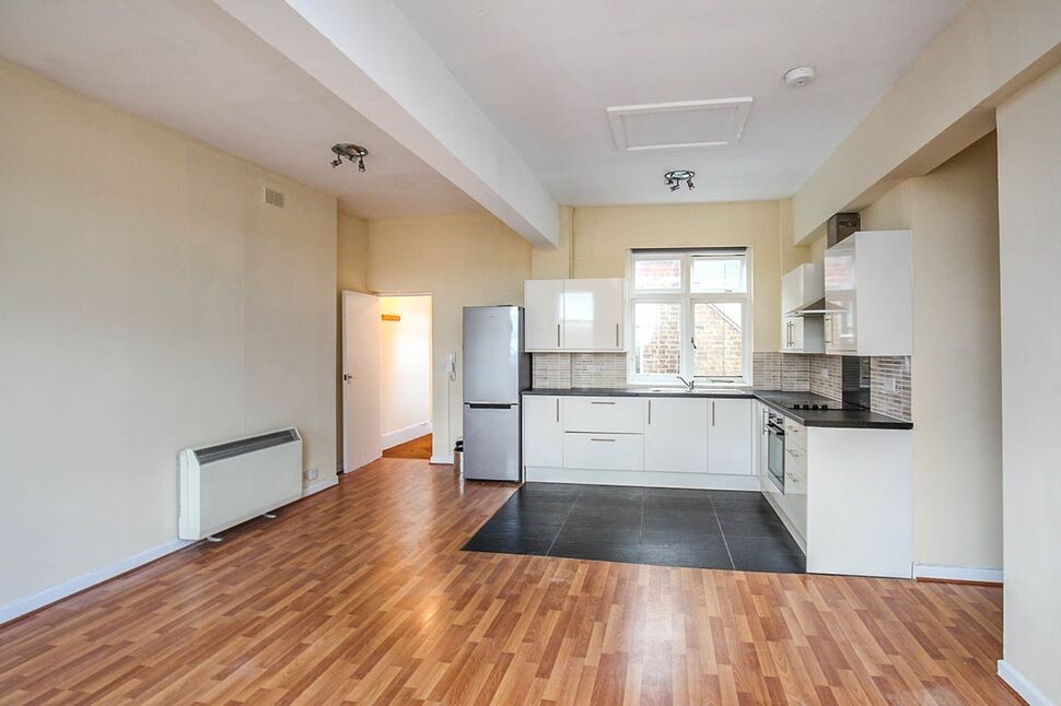 Main image of 2 bedroom Flat to rent, Dartmouth Road, London, SE23
