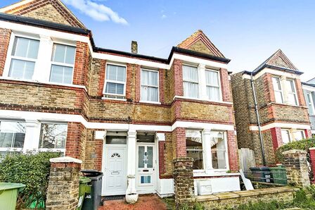 2 bedroom  Flat to rent