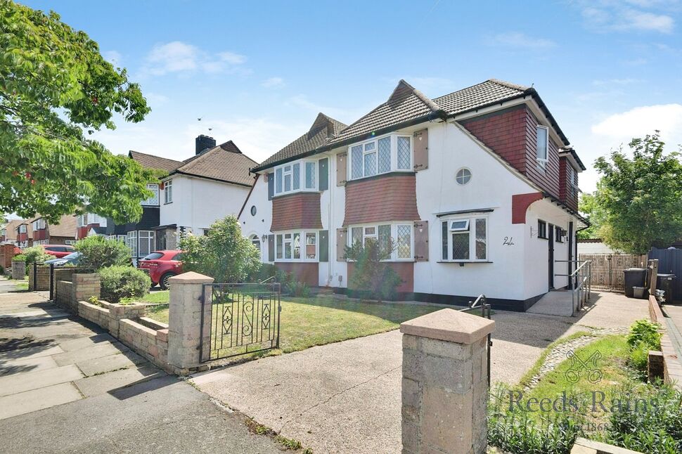 Main image of 3 bedroom Semi Detached House for sale, Woodham Road, London, SE6