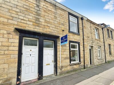 Oxford Road, 3 bedroom Mid Terrace House to rent, &pound;750 pcm