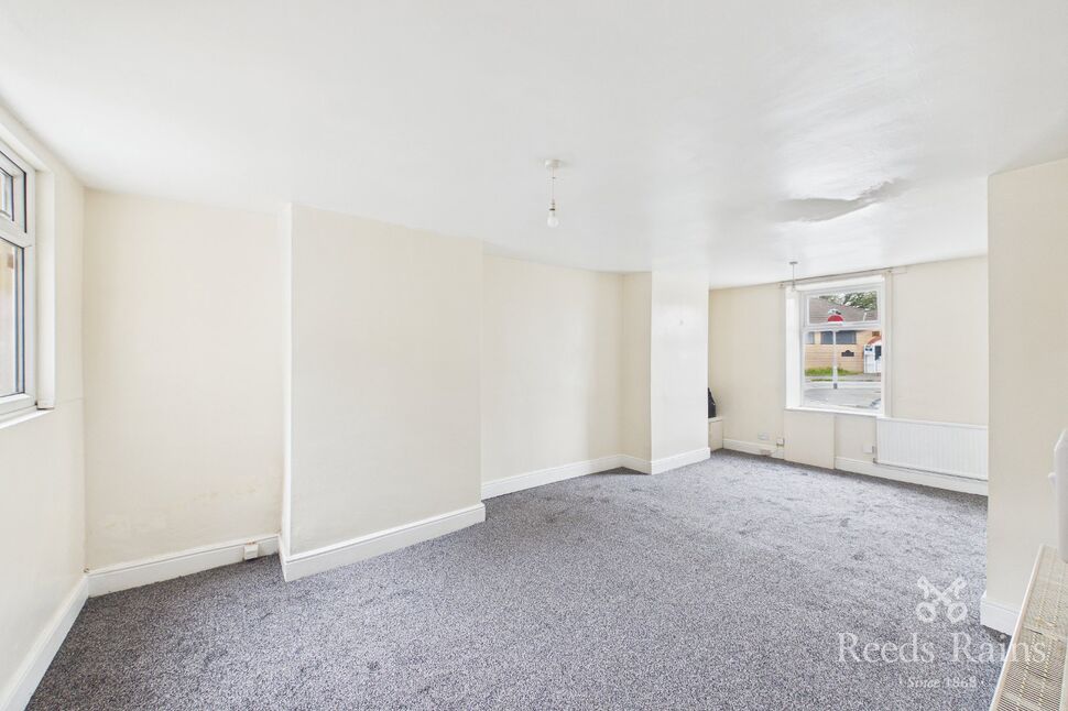 Lounge / Dining Room