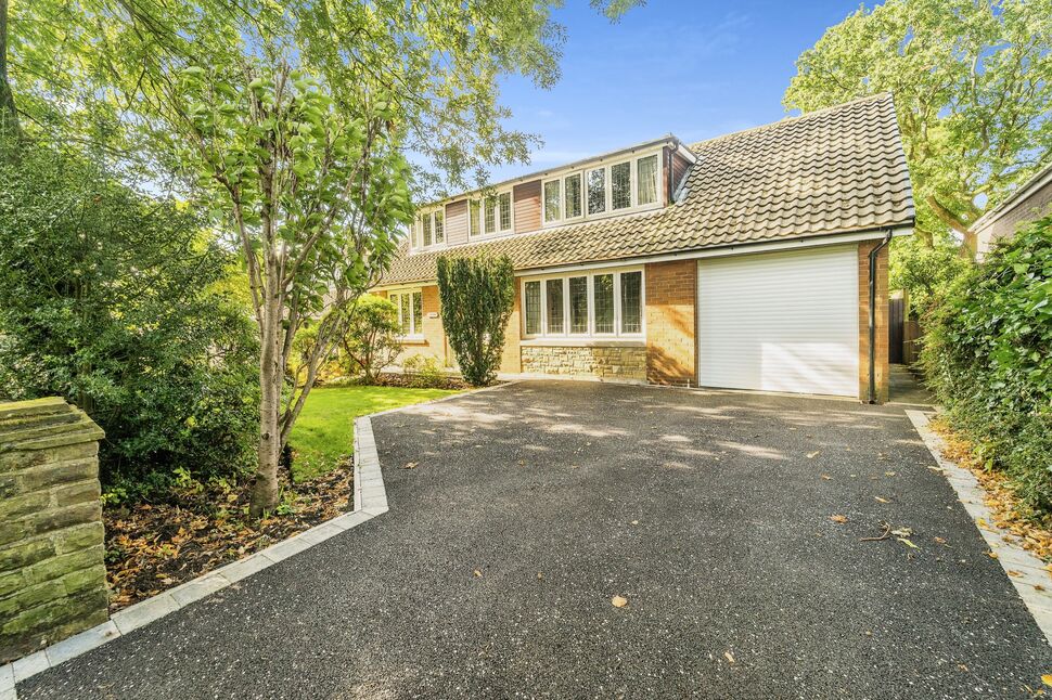 3 bedroom Detached Bungalow for sale, Arbory Drive, Padiham, BB12 £