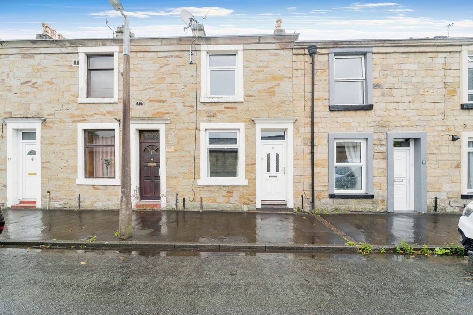 Main image of 2 bedroom Mid Terrace House to rent, Eliza Street, Burnley, Lancashire, BB10