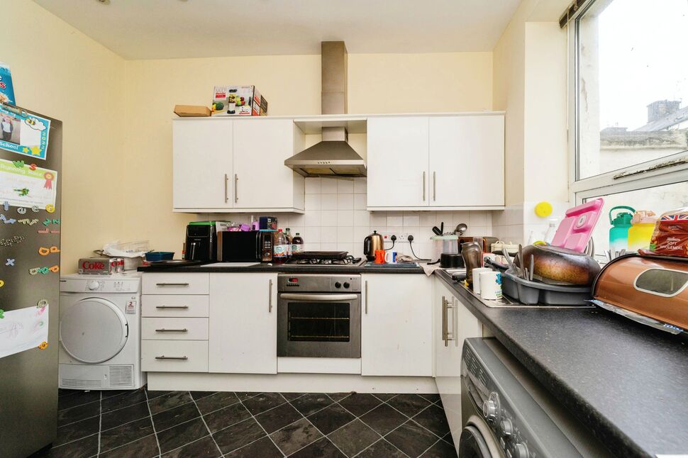 2 bedroom Mid Terrace House for sale, Peel Street, Padiham, BB12 £81,000