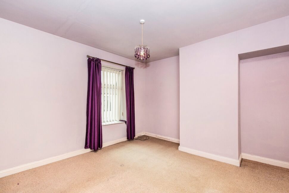 2 bedroom Mid Terrace House for sale, Peel Street, Padiham, BB12 £81,000